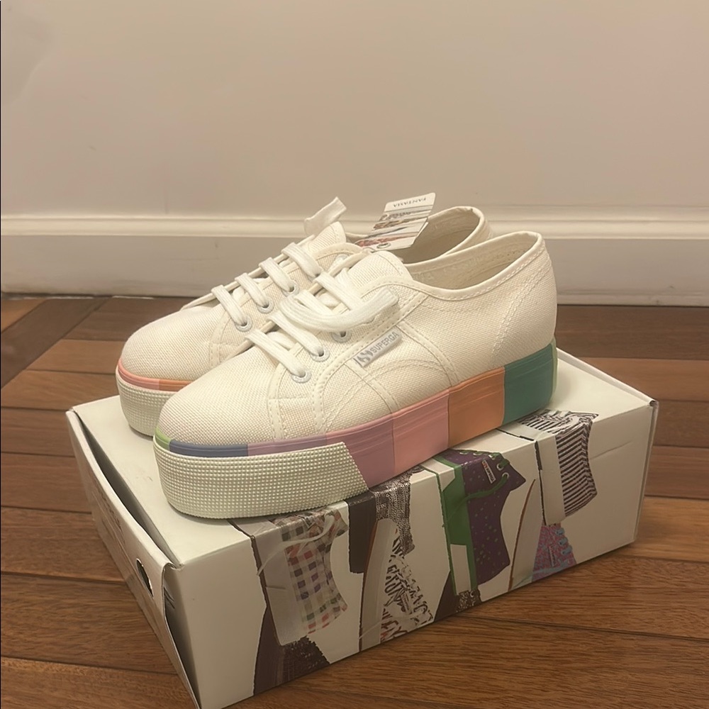 NIB Superga White Platform Sneakers 37/6.5